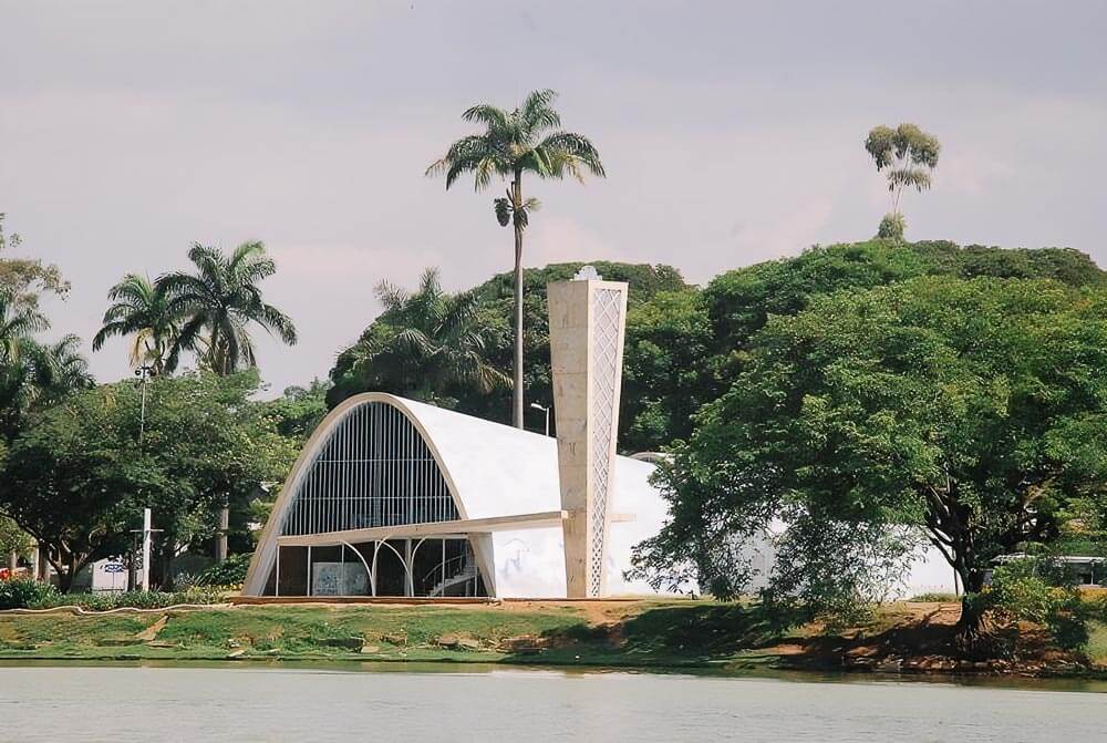 A Lagoa da Pampulha é palco da principal festa de Réveillon em Belo Horizonte