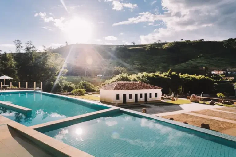 Hotel fazenda com piscina no sul de Minas