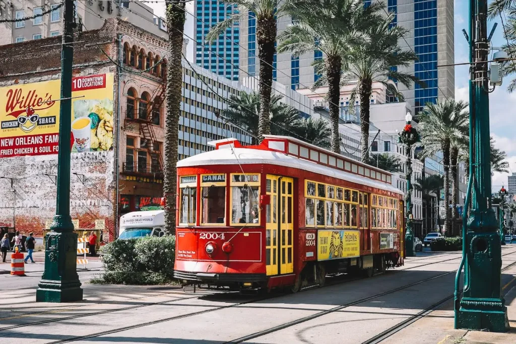 Streetcar na Canal St, Mid City, Nova Orleans