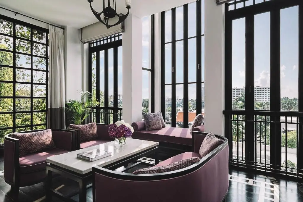 Sala íntima em quarto do The Siam, em Bangkok, Tailândia