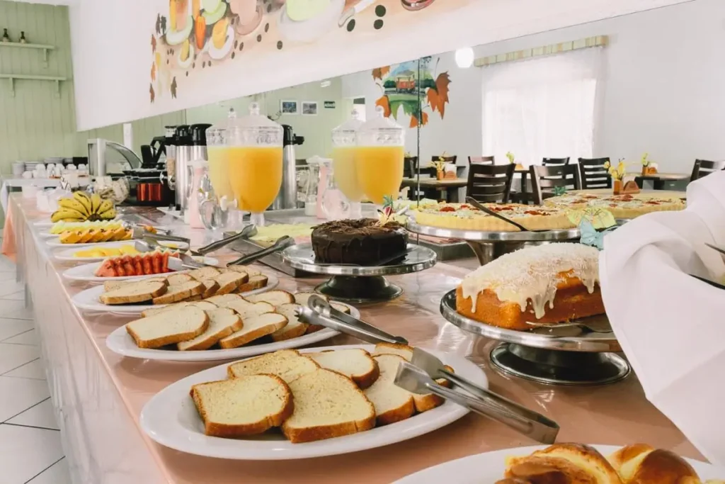 Café da manhã no Hotel Geneve, Campos do Jordão