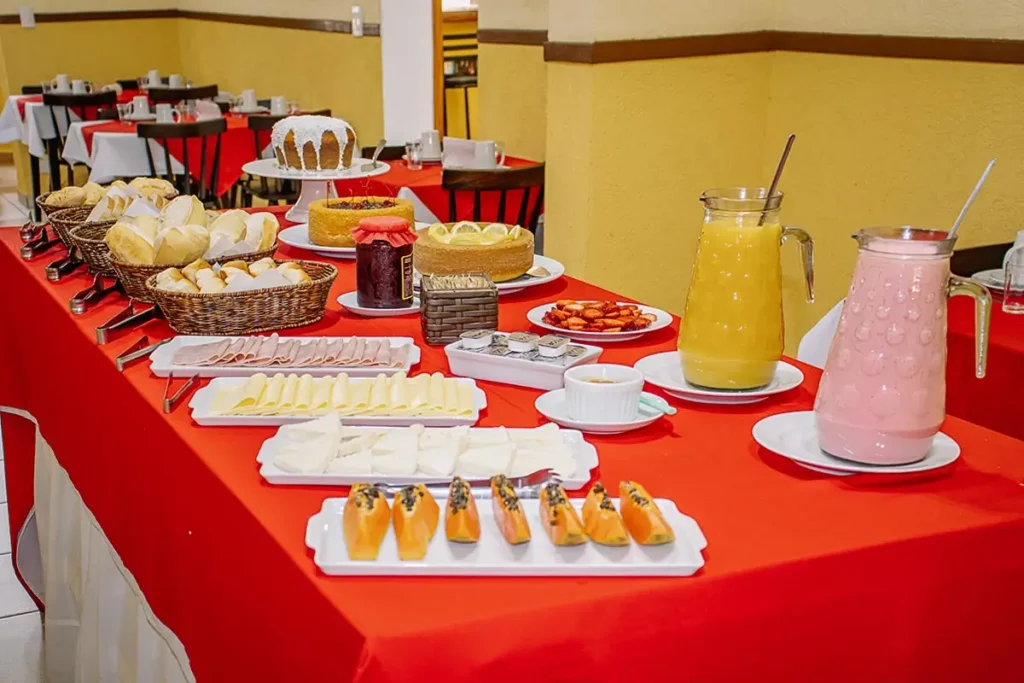 Hospedagem econômica em Monte Verde com café da manhã
