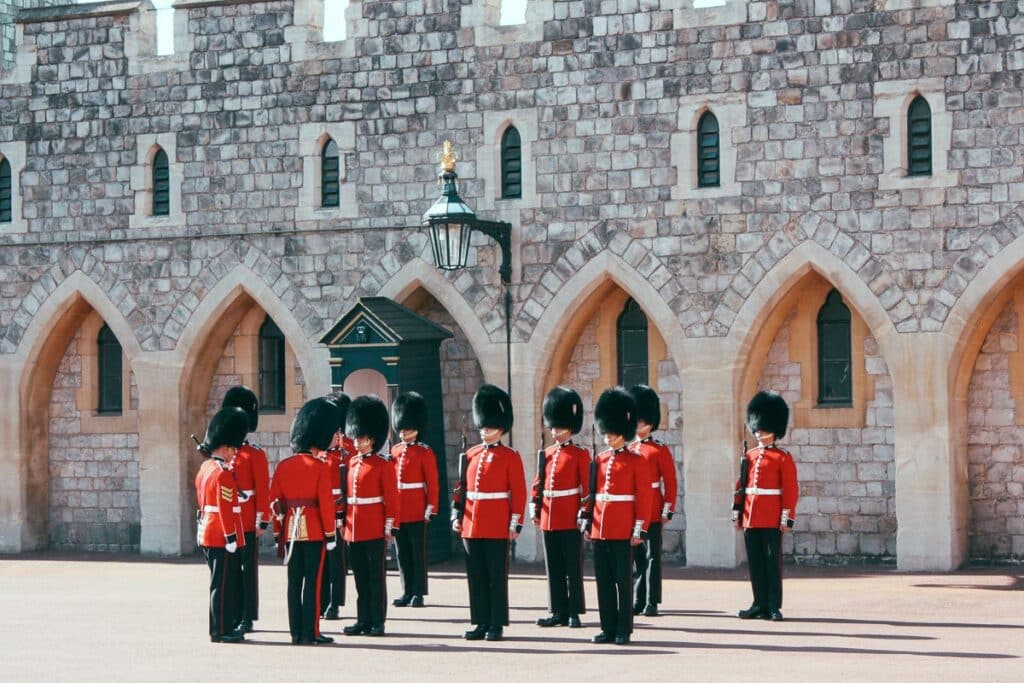 Assistir à troca da guarda no Palácio de Buckingham é grátis
