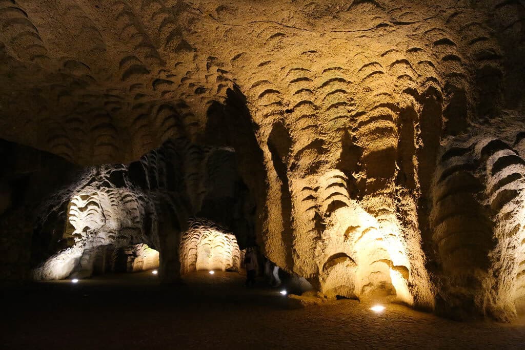 Gruta de Hércules em um bate e volta de Tânge