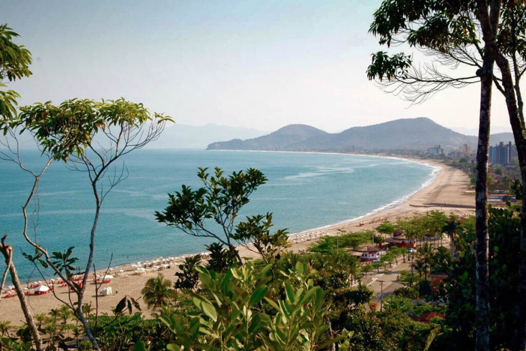 Praia da Cocanha, no litoral norte de São Paulo