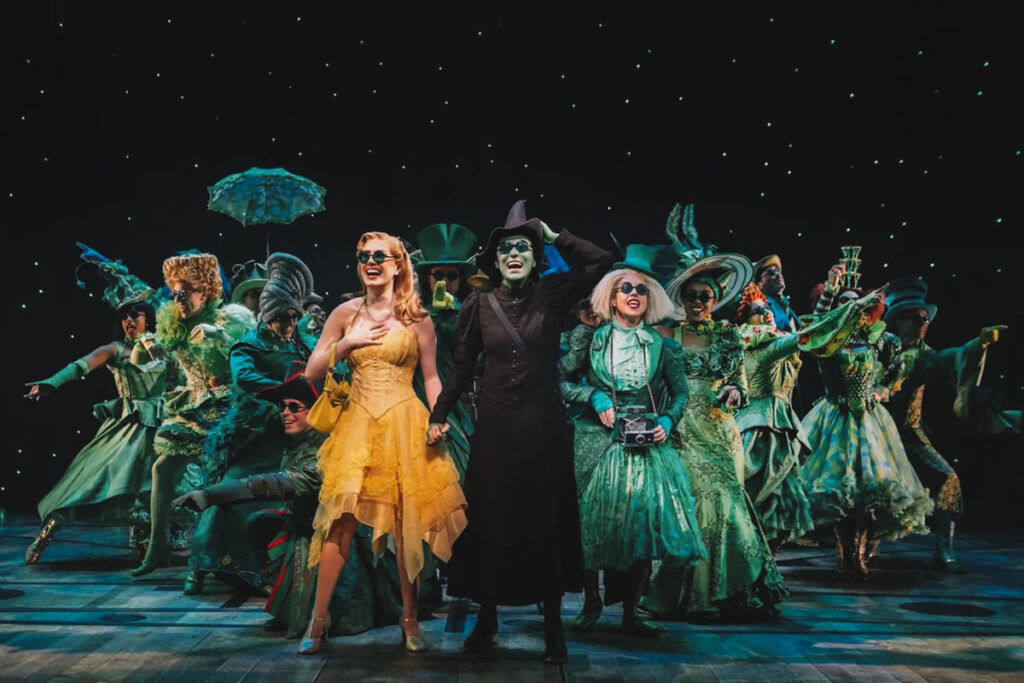 Wicked, espetáculo inspira no universo de O Mágico de Oz