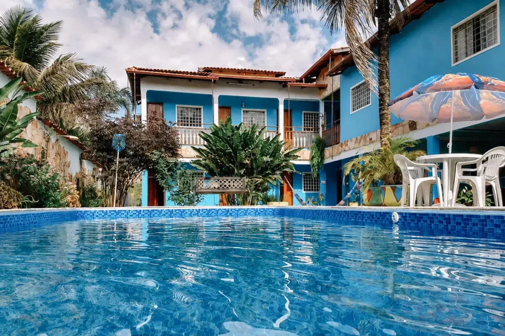 Pousada Carvalho é uma das pousadas baratas em Pirenópolis com piscina e jardim