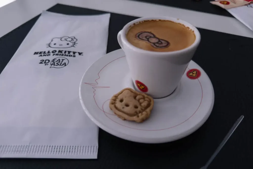 Hello Kitty and Friends, café 2D na Liberdade