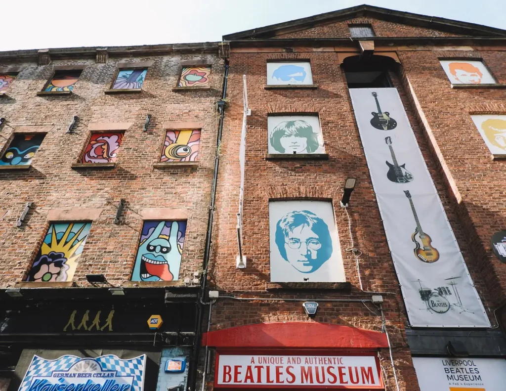 Fachada do Beatles Museum em Liverpool