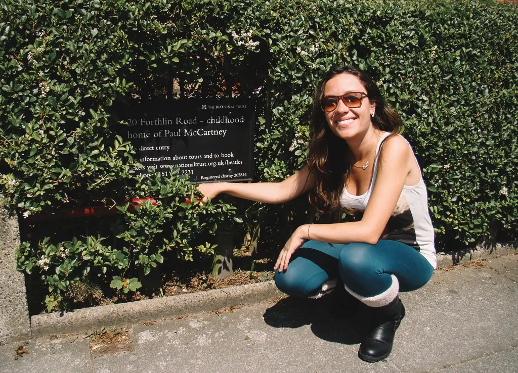 Visitando a casa de Paul McCartney em Liverpool, Inglaterra