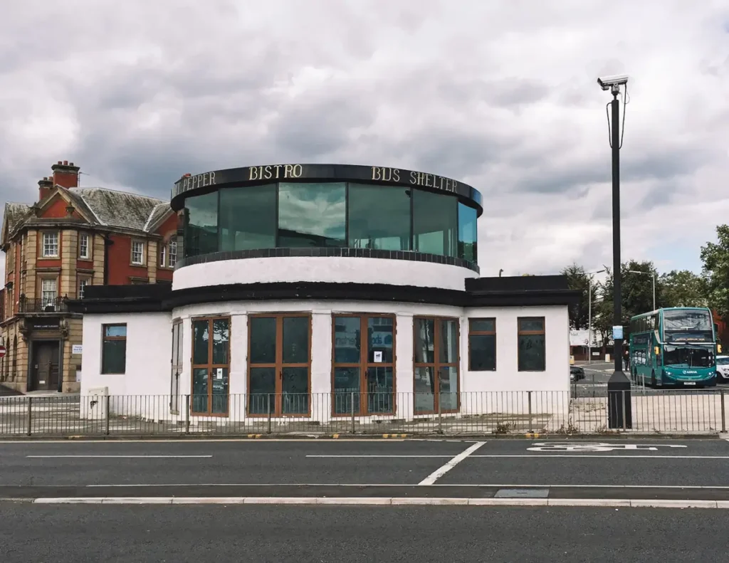 Rotatória no bairro de Penny Lane, Liverpool