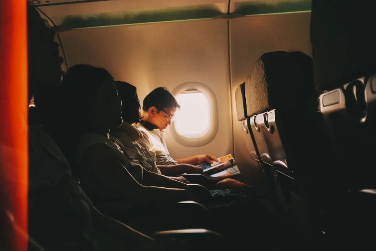 Como escolher um voo internacional sem perder o primeiro dia da viagem