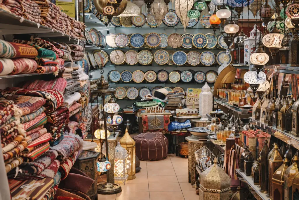 Loja de artesanato tradicional na Alcaiceria, Granada
