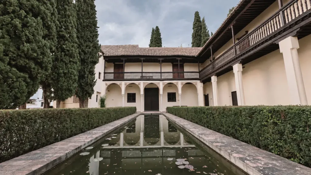 Casa del Chapiz é um dos pontos turísticos com entrada gratuita em Granada