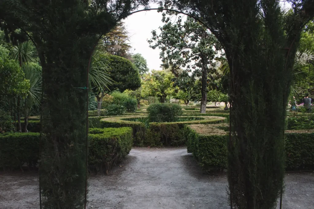 Jardim da Casa del Chapiz em Granada