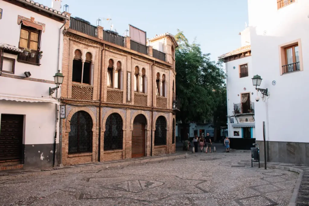 Plaza Larga, Albaicín, Granada